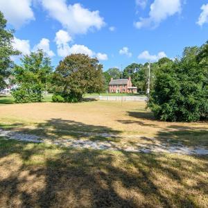 Photo #5 of 84 MARKET ST, ONANCOCK, VA 1.8 acres