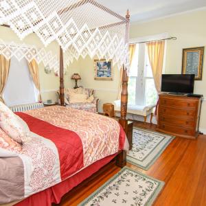 Photo #29 of 84 MARKET ST, ONANCOCK, VA 1.8 acres