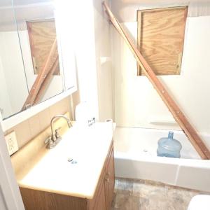 Photo #7 of 5092 CANTON RD, TANGIER, VA 1.0 acres