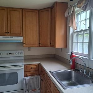 Sunny Kitchen