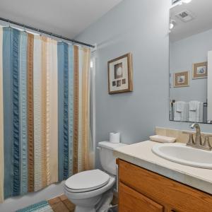 Second bath upstairs