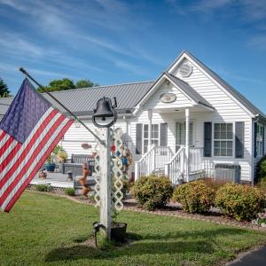 Photo #3 of 4564 CAPEVILLE DR, CAPEVILLE, VA 1.7 acres