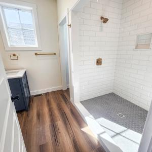 Primary Suite Tiled Shower