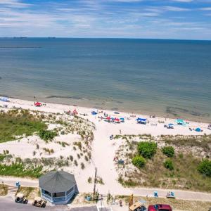 Cape Charles public beach & boardwalk