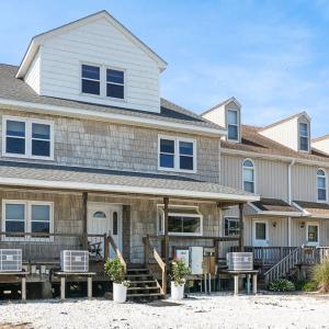 Photo #2 of 7442 EAST SIDE RD, CHINCOTEAGUE, VA 0.1 acres