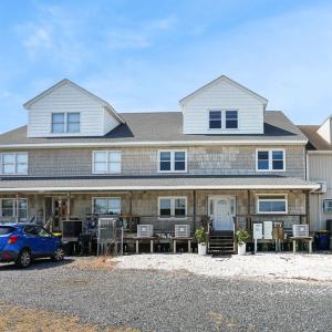 Photo #3 of 7442 EAST SIDE RD, CHINCOTEAGUE, VA 0.1 acres