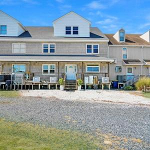 Photo #78 of 7442 EAST SIDE RD, CHINCOTEAGUE, VA 0.1 acres