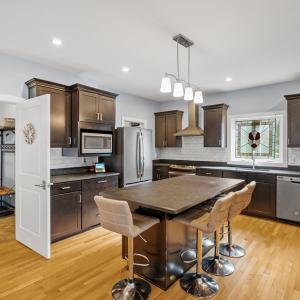 1st level kitchen