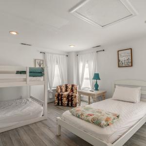 Photo #18 of 3189 RIDGE RD, CHINCOTEAGUE, VA 10.0 acres