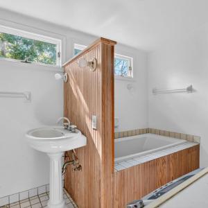 Photo #32 of 11 PARKER ST, ONANCOCK, VA 2.5 acres