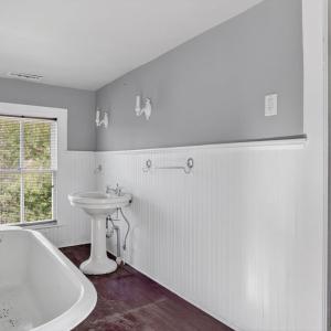 Photo #52 of 11 PARKER ST, ONANCOCK, VA 2.5 acres