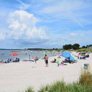 Photo #7 of 309 HARBOR AVE, CAPE CHARLES, VA