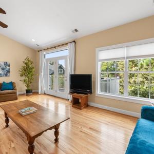 Photo #10 of 309 HARBOR AVE, CAPE CHARLES, VA