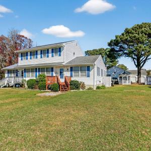 Photo #4 of 6135 MARTIN LN, CHINCOTEAGUE, VA 9.0 acres