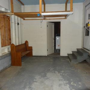 Garage & Utility Room