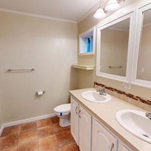 Photo #17 of 2146 BUCCANEER BLVD, GREENBACKVILLE, VA 0.3 acres