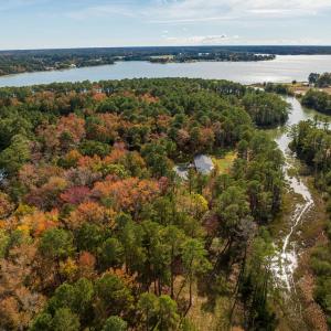 Photo #11 of 30298 HOLLY SHORES LN, HACKSNECK, VA 10.8 acres