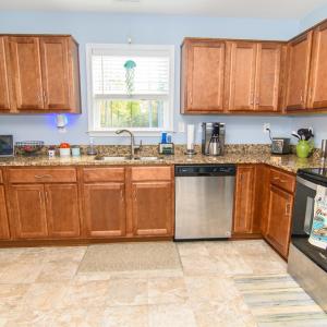 Photo #41 of 30298 HOLLY SHORES LN, HACKSNECK, VA 10.8 acres