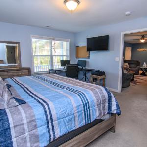 Photo #44 of 30298 HOLLY SHORES LN, HACKSNECK, VA 10.8 acres