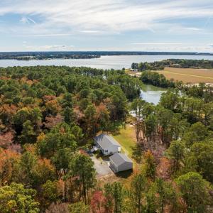 Photo #8 of 30298 HOLLY SHORES LN, HACKSNECK, VA 10.8 acres