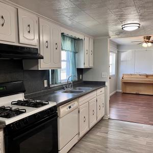 Photo #5 of 6 WEST ST, WACHAPREAGUE, VA 0.1 acres