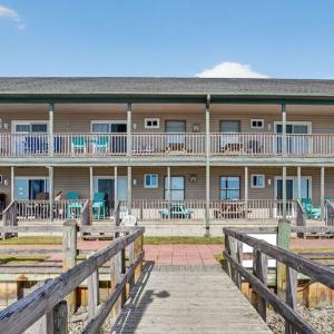 Photo #3 of 7482 EAST SIDE RD, CHINCOTEAGUE, VA