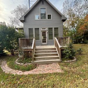 Side of house from driveway