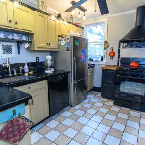 Photo #35 of 43 KING ST, ONANCOCK, VA 0.3 acres