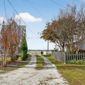 Photo #5 of 7363 ANDREWS LANE, CHINCOTEAGUE, VA 1.1 acres