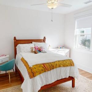 First Floor Mid Bedroom