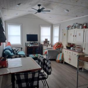 Photo #18 of 35017* PIN OAK, HORNTOWN, VA 0.2 acres