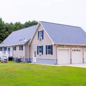 Photo #5 of 33144 BRADFORDS NECK RD, MELFA, VA 3.6 acres