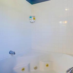 Photo #32 of 7531 DOE BAY, CHINCOTEAGUE, VA 0.7 acres