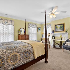 Photo #36 of 403 TAZEWELL AVE, CAPE CHARLES, VA 0.3 acres