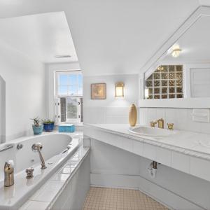 Photo #64 of 403 TAZEWELL AVE, CAPE CHARLES, VA 0.3 acres