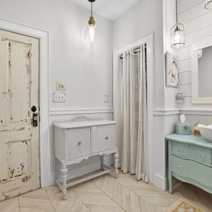 Photo #75 of 403 TAZEWELL AVE, CAPE CHARLES, VA 0.3 acres