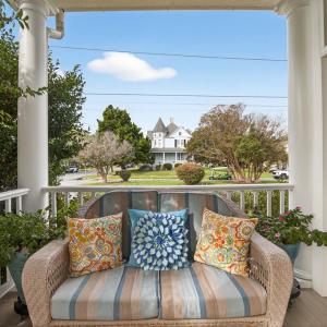 Photo #10 of 403 TAZEWELL AVE, CAPE CHARLES, VA 0.3 acres