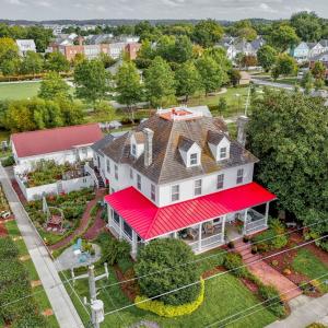 Photo #60 of 403 TAZEWELL AVE, CAPE CHARLES, VA 0.3 acres