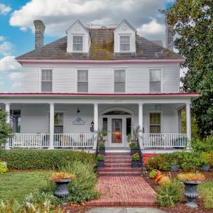 Photo #72 of 403 TAZEWELL AVE, CAPE CHARLES, VA 0.3 acres