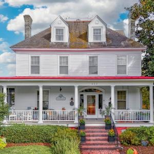 Photo #74 of 403 TAZEWELL AVE, CAPE CHARLES, VA 0.3 acres