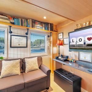 Photo #42 of 38002 SAILORS, GREENBACKVILLE, VA 9,000.0 acres