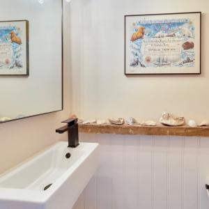 Half Bath on 1st Level In-Law Suite