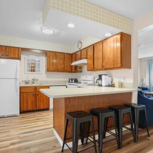 Photo #8 of 4411 EASTWINDS, CHINCOTEAGUE, VA 0.1 acres