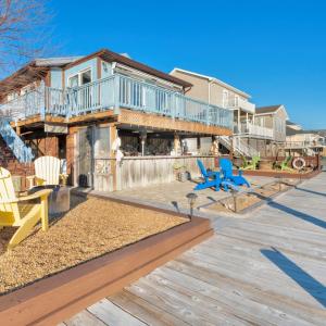 Waterfront Wonderland!