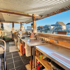 Summer Kitchen with Crab Cookers!