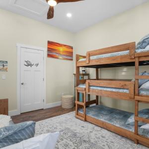 Photo #32 of 8046 CLARKSON LN, CHINCOTEAGUE, VA 12,151.0 acres