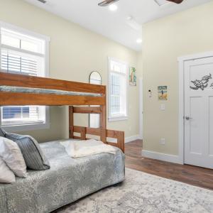 Photo #31 of 8046 CLARKSON LN, CHINCOTEAGUE, VA 12,151.0 acres