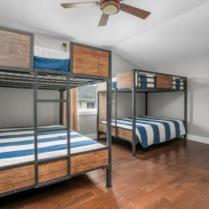 Photo #31 of 3148 MAIN ST, CHINCOTEAGUE, VA 0.4 acres