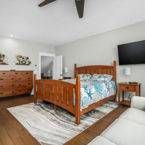 Photo #47 of 3148 MAIN ST, CHINCOTEAGUE, VA 0.4 acres