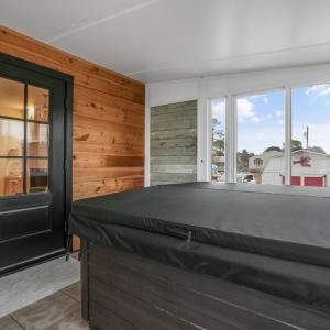 Photo #54 of 3148 MAIN ST, CHINCOTEAGUE, VA 0.4 acres